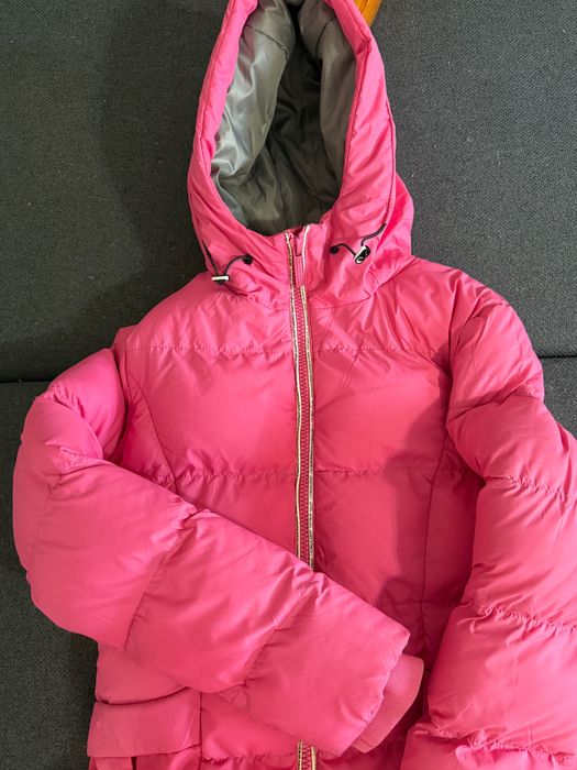 Продам теплый розовый Пуховик