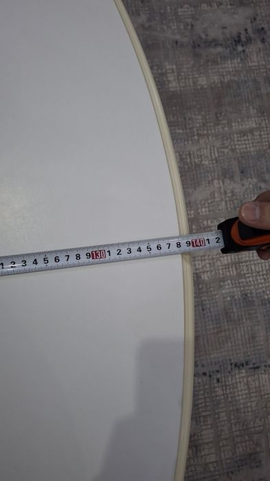 Продам обеденный раздвижной стол..