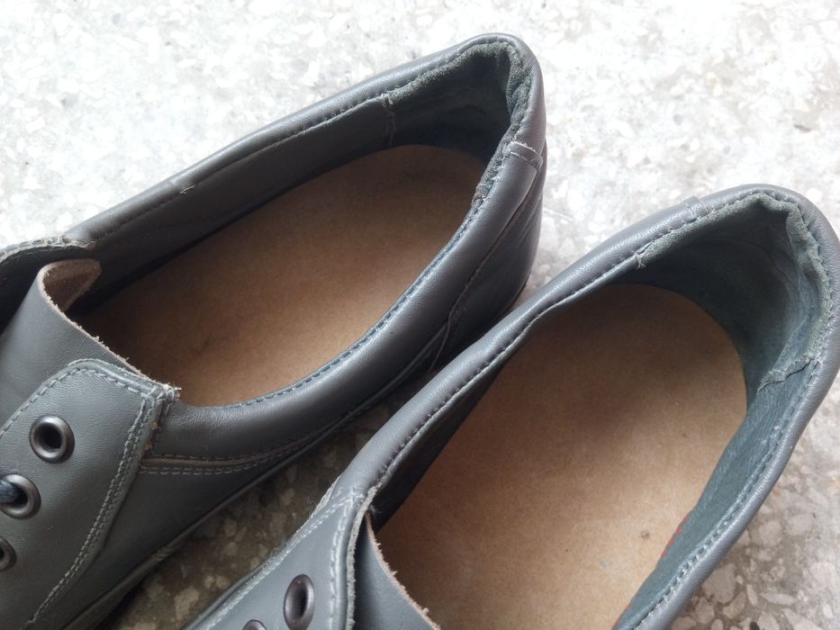 Кожени мъжки обувки от социализма