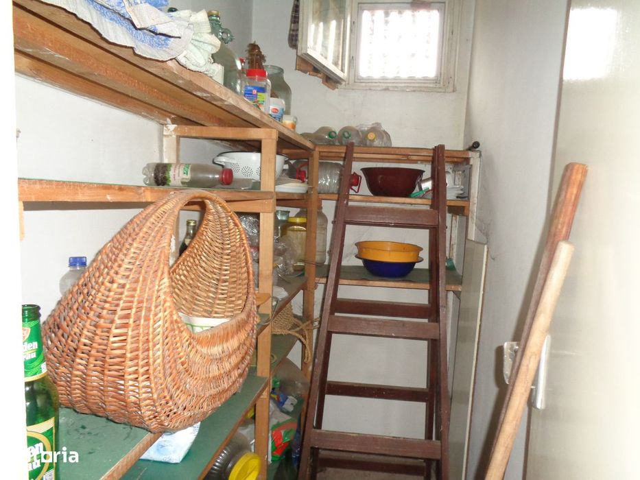 Apartament 2 camere, 109 mp CENTRU etaj 2 bloc caramida garaj, boxa