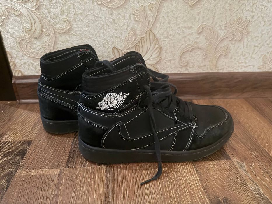 Nike air jordan krossovka 39 razmer