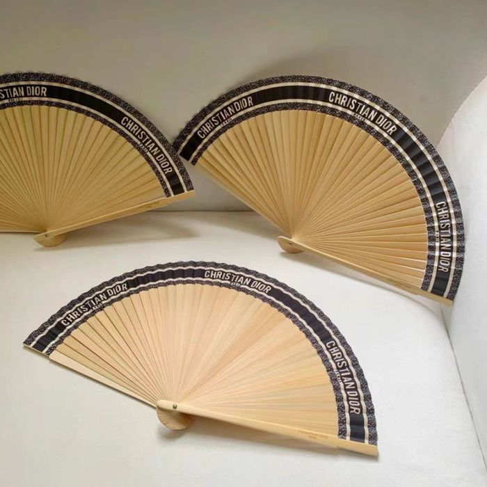 В наличии! Косметичка