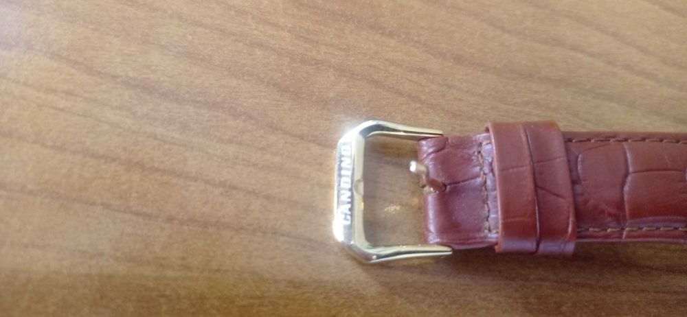 Швейцарски кварцов часовник CANDINO