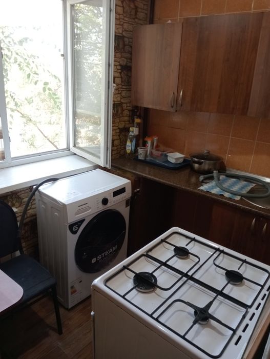 Сдам 2 комнатную квартиру