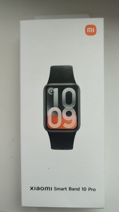 Продам xiaomi band 10 pro