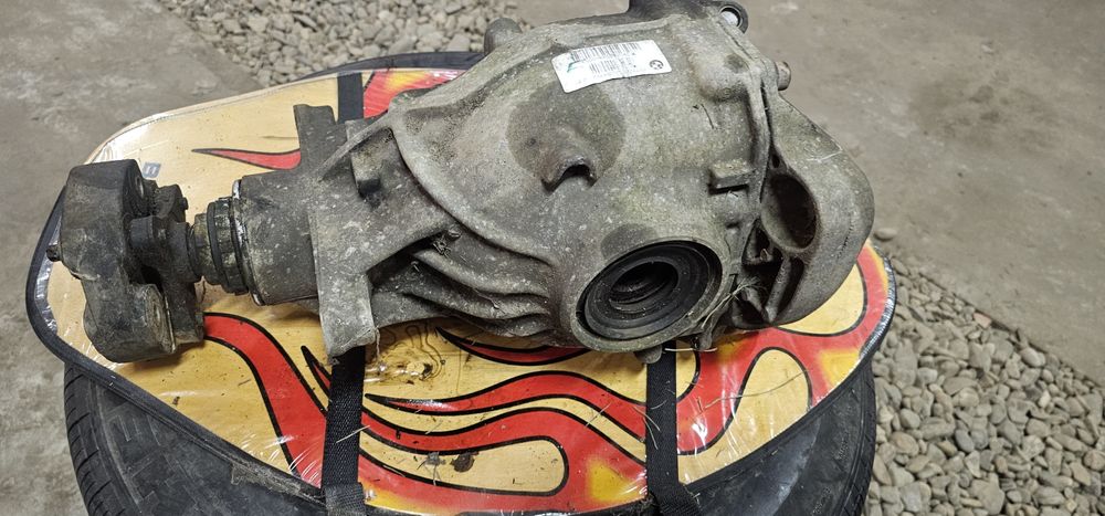 Grup/diferential spate bmw seria7 f01 3.0d raport 2.81