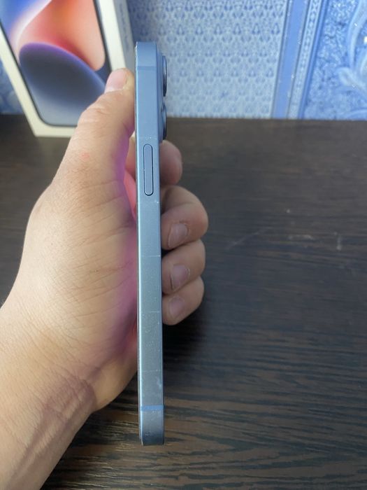 Продам айфон 14