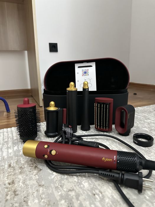 Dyson airwrap i.d.