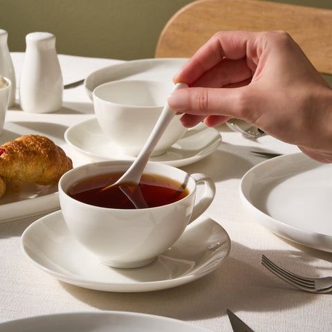 Сервиз за Закуска от 38части Karaca Stream Pure Favaro Бял Порцелан