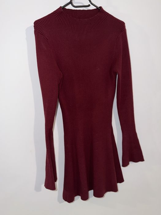 Продавам 8 елегантни рокли