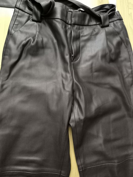 Продаю ожаные брюки