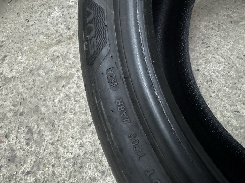 Продам б/у Шины 245/45/R20