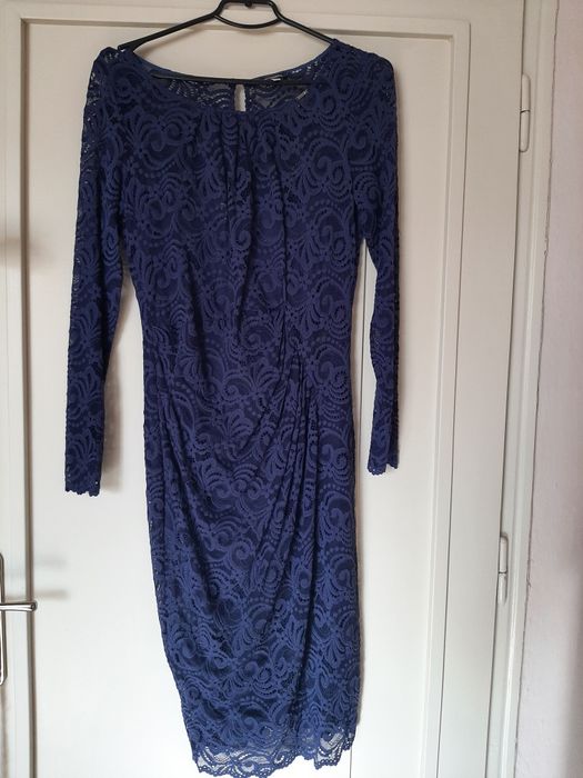 рокля дантела Кензол