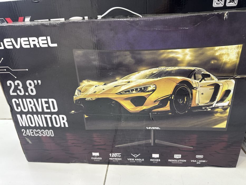 Everel Curved Monitor 23.8 inch 120Hz