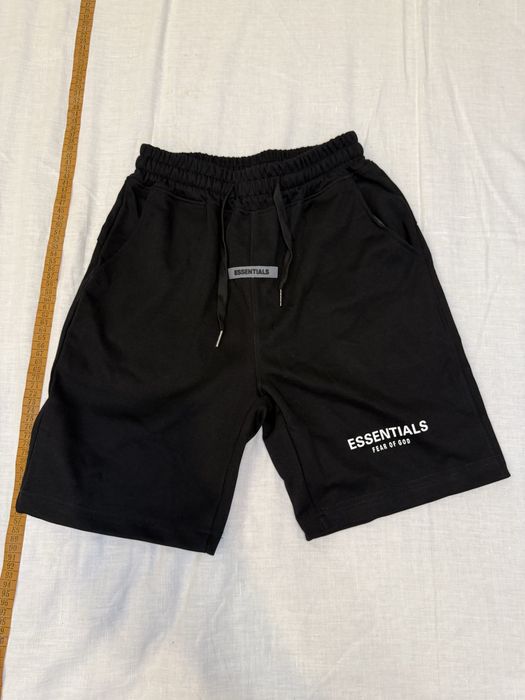 Compleu Essentials Fear Of God