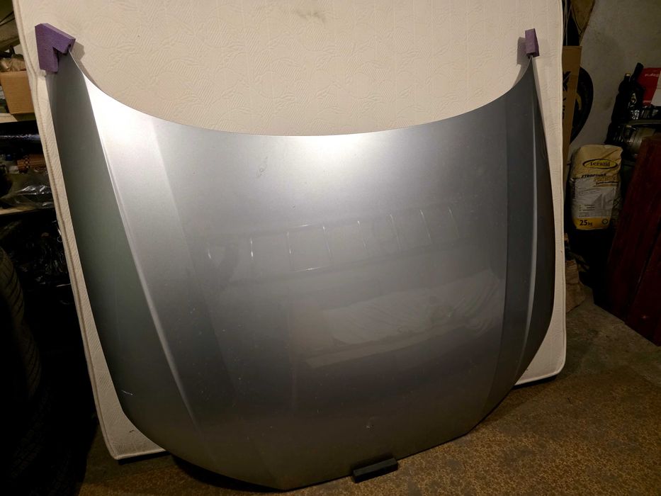 Audi A4 B9 2019г преден капак