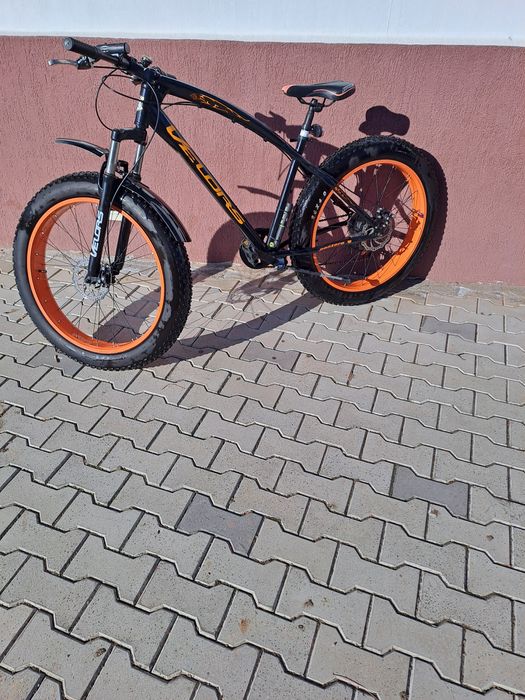 Vand sau schimb bicicleta pt adulti