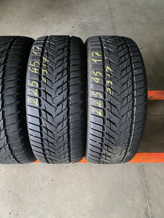 Anvelope iarna 225/45/17 Vredestein Wintrac Xtreme S 225 45 17 R17