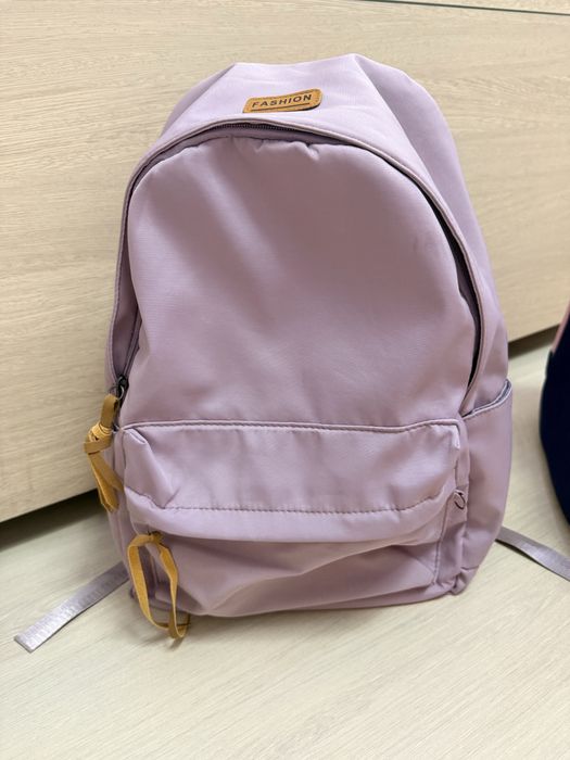 Продам школьную сумку и рюкзак