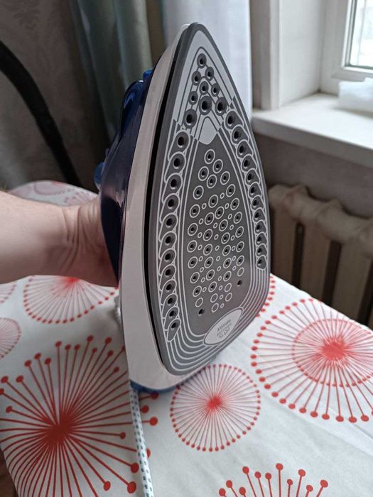Утюг Tefal новый