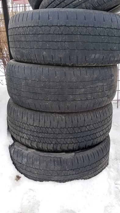 Продам шины 275/50R20