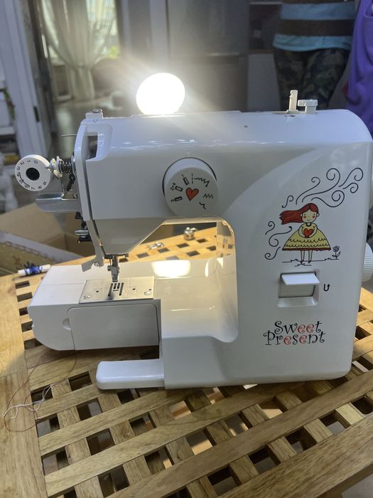 Швейная машинка автомат