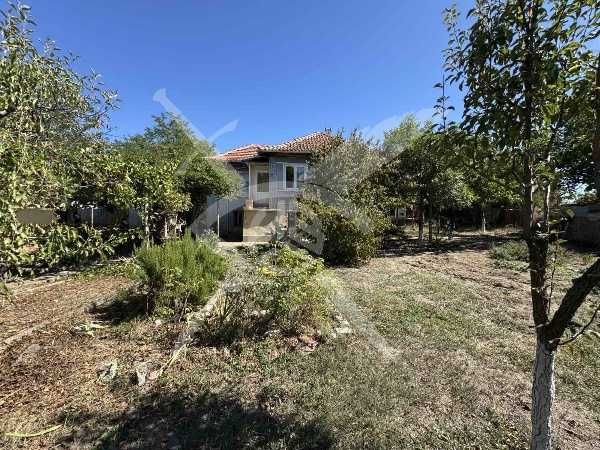 Къща в с. Иван Вазово - 94938