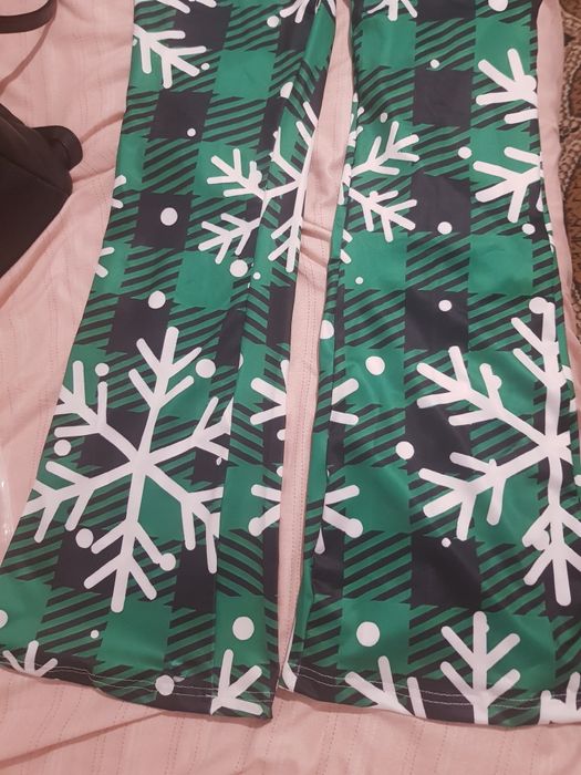 Pantaloni dama cu paiete