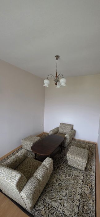 Къща с дворно място