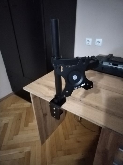 Стойка за монитор hama