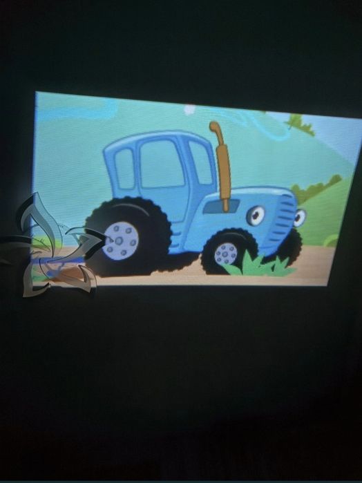 Продам мини LED проектор (портативный)