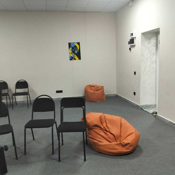 Сдается офисное помещение 150 кв м