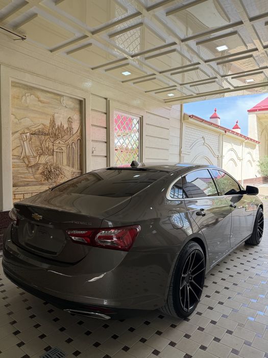 Malibu Primier 21/22