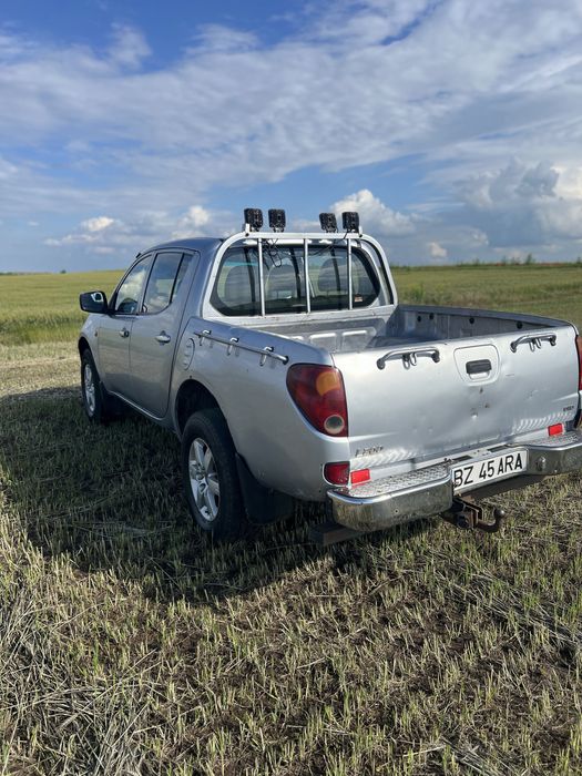 Mitsubishi l200 de vanzare