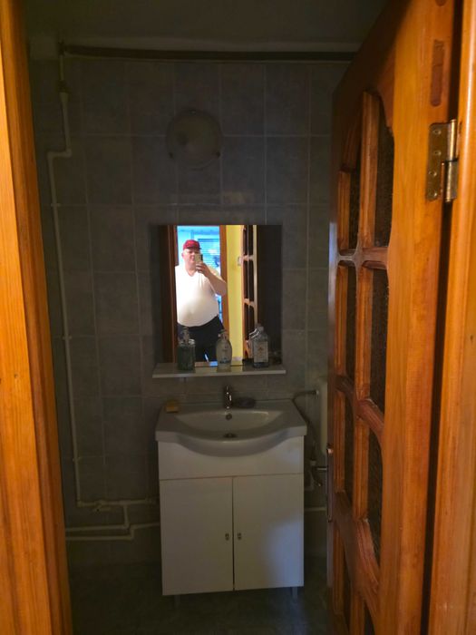 Vand apartament  2 camere , parter