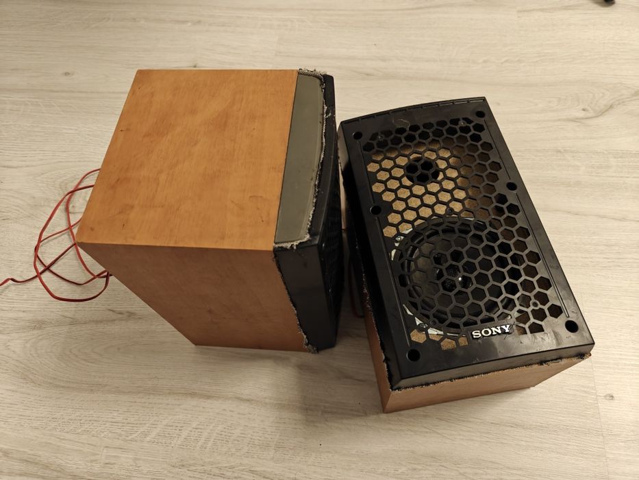 2 boxe Sony SS-cnez3