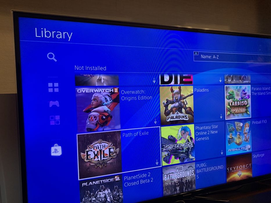 PlayStation 4 с 40 игри Fortnite ps4 roblox
