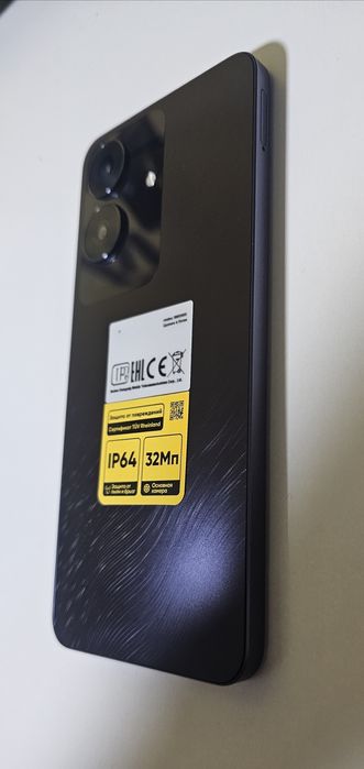 Телефон Realme Note 60