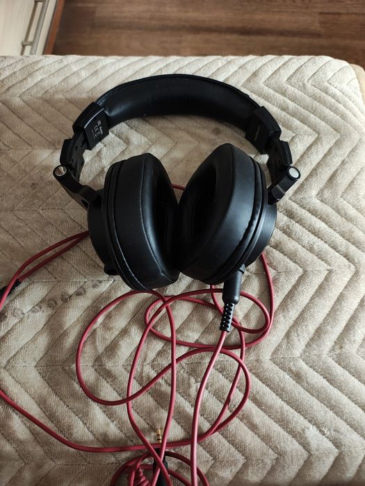 Наушники проводные