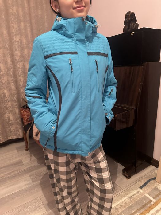 Продам куртка зимние