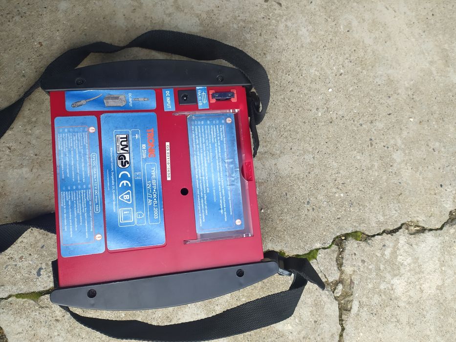 Продавам зарядна станция за различни волтажи _ 3 _4,5 _6 _9 _12 V