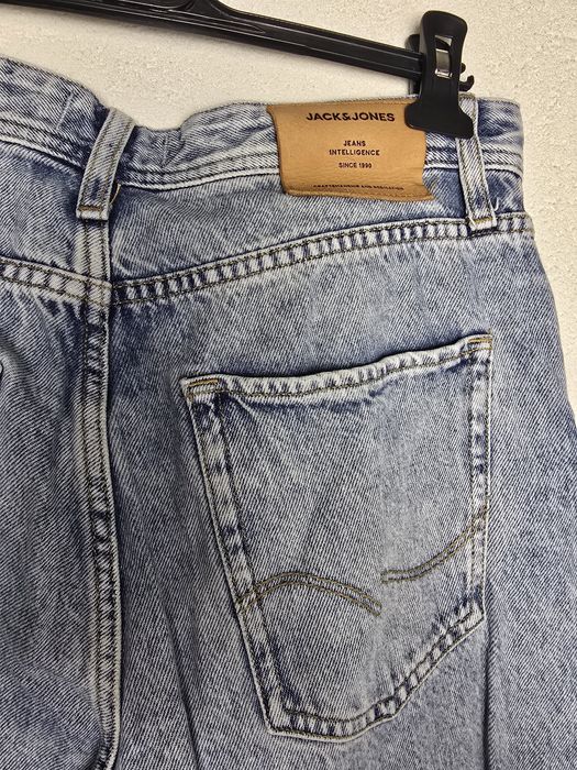 Hanorac Puma Blugi Jack&Jones barbat marime S ambele