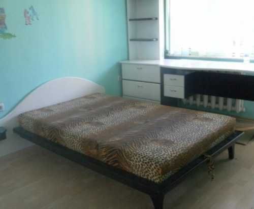 Дава се под наем Тристаен апартамент в София, Оборище - 95 кв.м за 425 € - Снимка #3