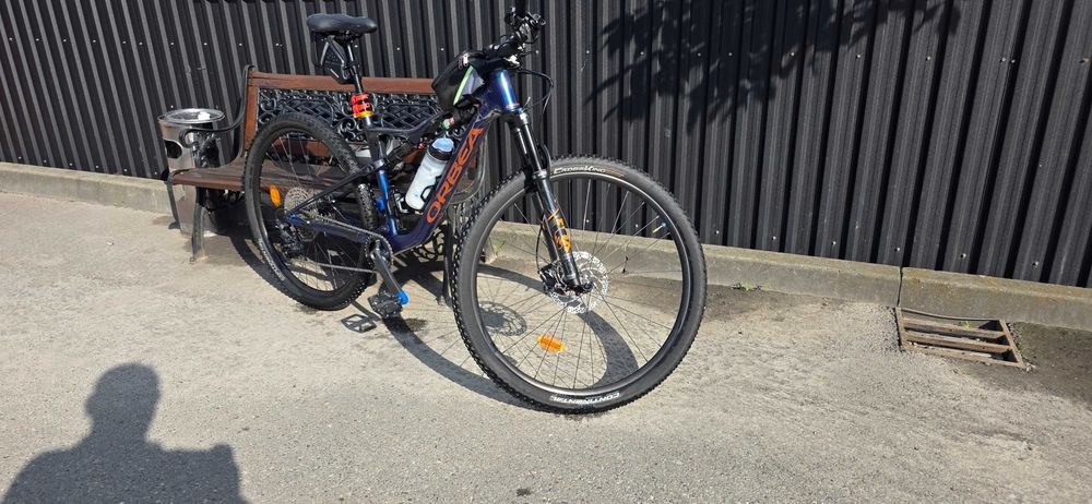 Bicicleta Orbea Oiz H30 full suspension Mtb