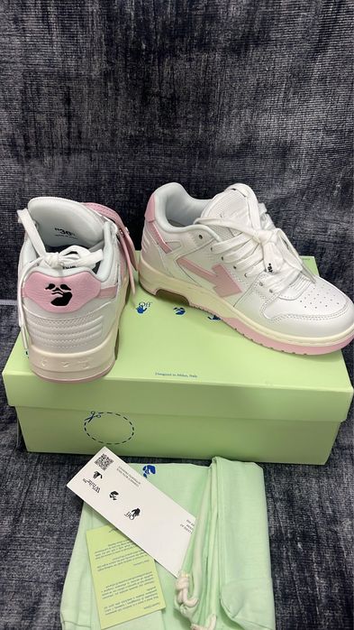 Off white out of office nr 36