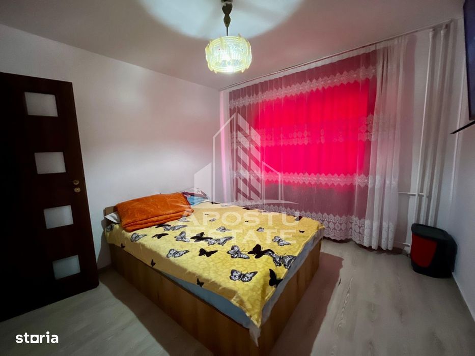 Apartament 3 camere,etaj 3,zona UMT