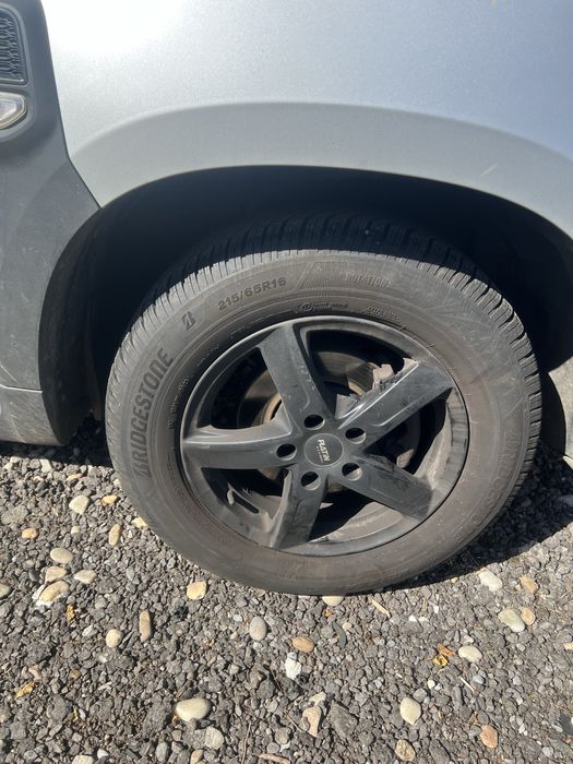 Jante + Anvelope Dacia Duster 215/ 65 R 16 Dot 2025 M +S
