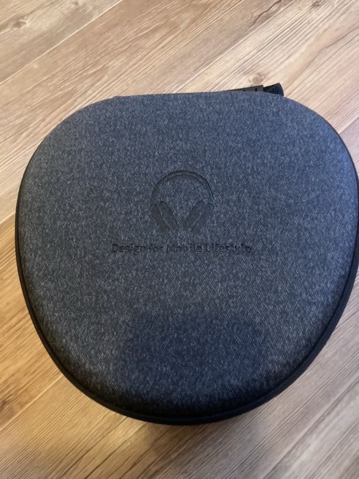 Чехол оригинальный для Airpods Max
