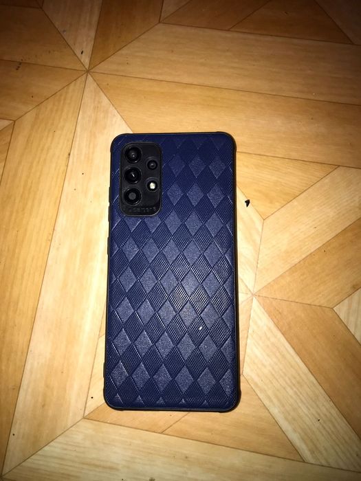 Самсунг А32 64гига памяти