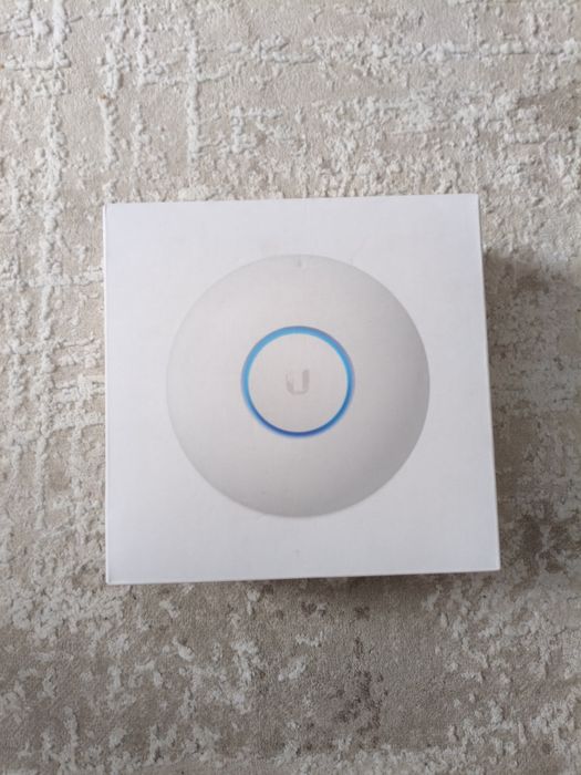 Точка доступа UniFi nanoHD